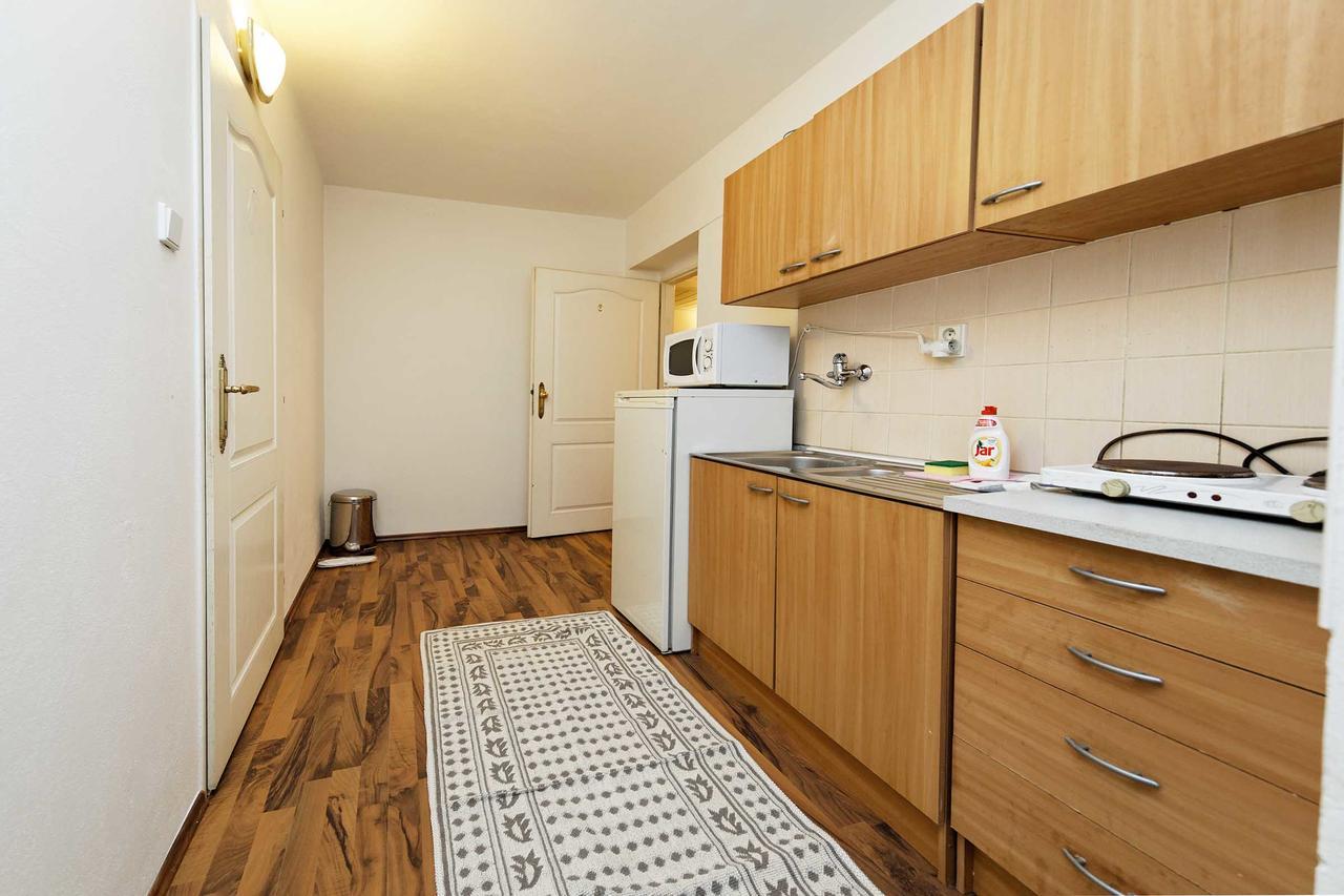 Apartments U Cisare Прага Екстер'єр фото