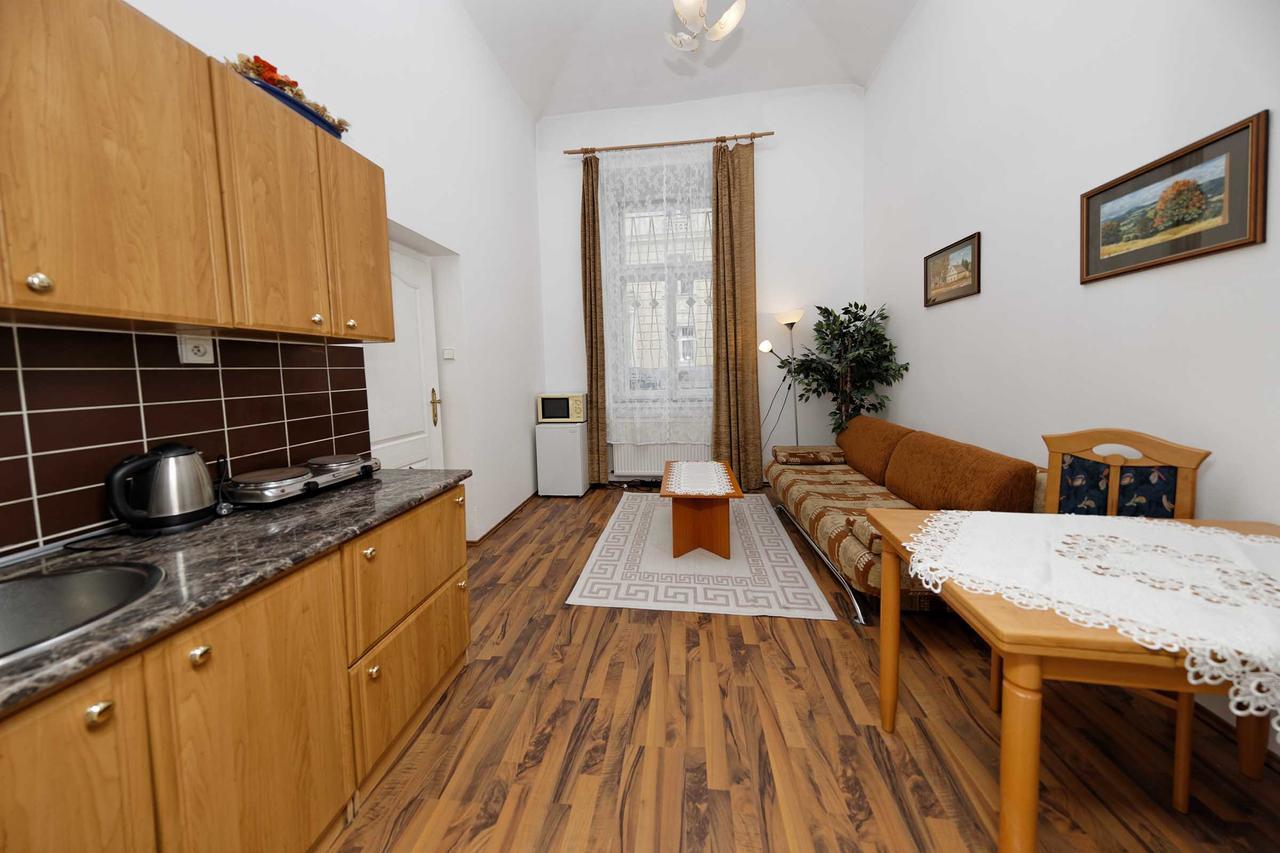 Apartments U Cisare Прага Екстер'єр фото