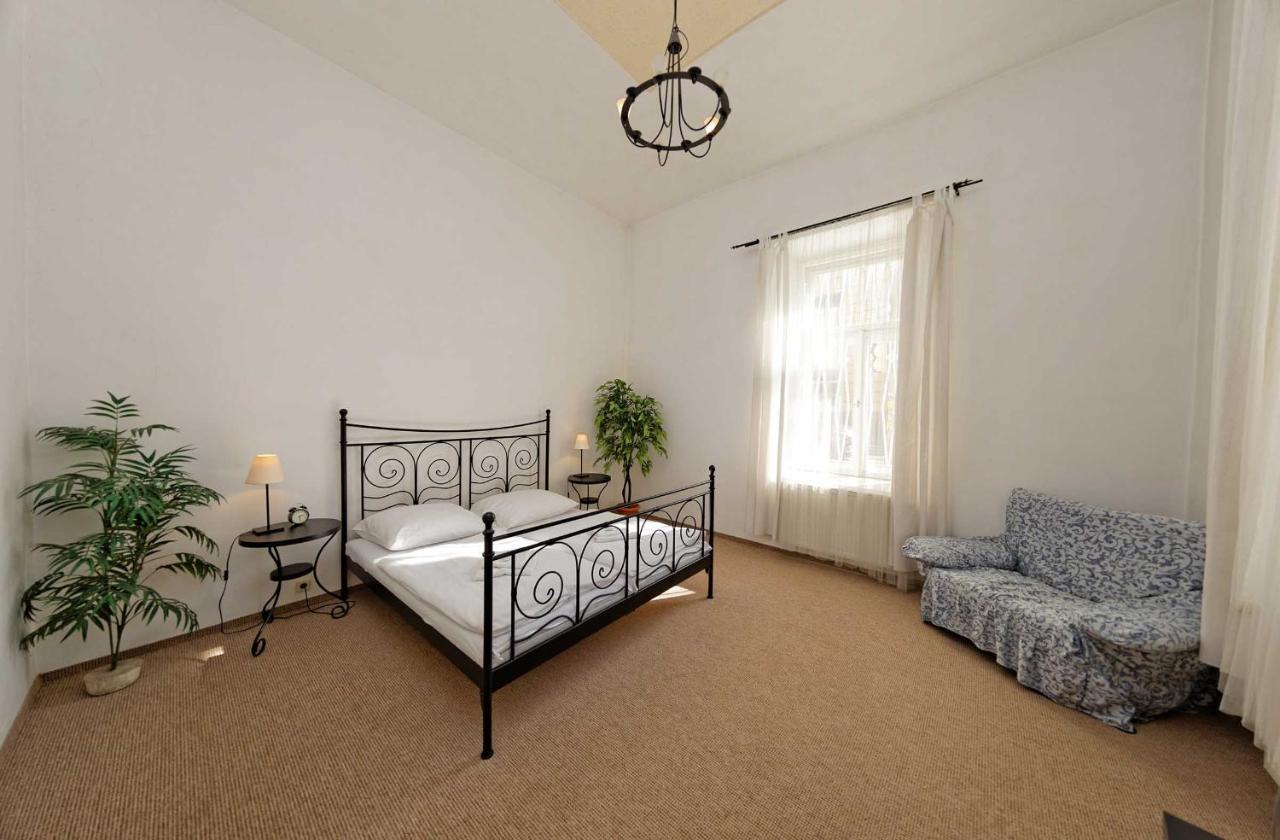 Apartments U Cisare Прага Екстер'єр фото
