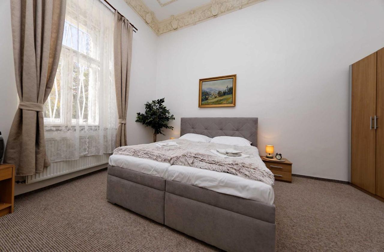 Apartments U Cisare Прага Екстер'єр фото